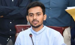 ১১ হাজার কোটি টাকা পাচারের অভিযোগ, ‘১০% দিয়েন’ বলে আসিফ মাহমুদের পোস্ট
